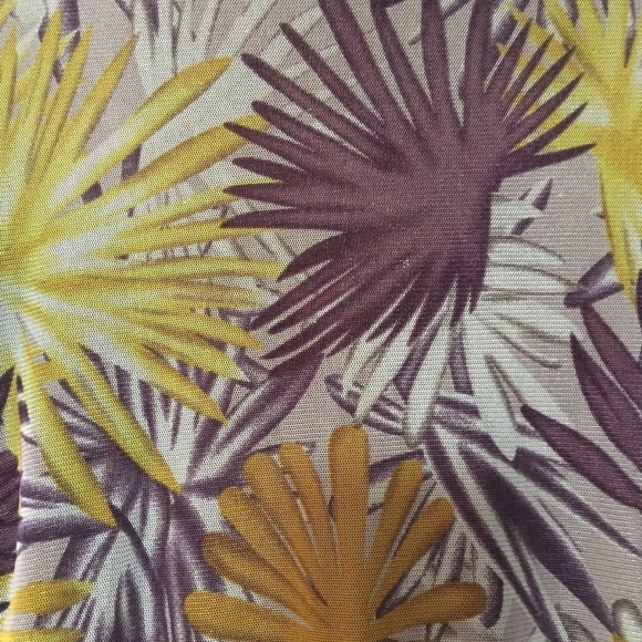 AZI FLORAL SEQUINED BLOUSE - Picture 3 of 7